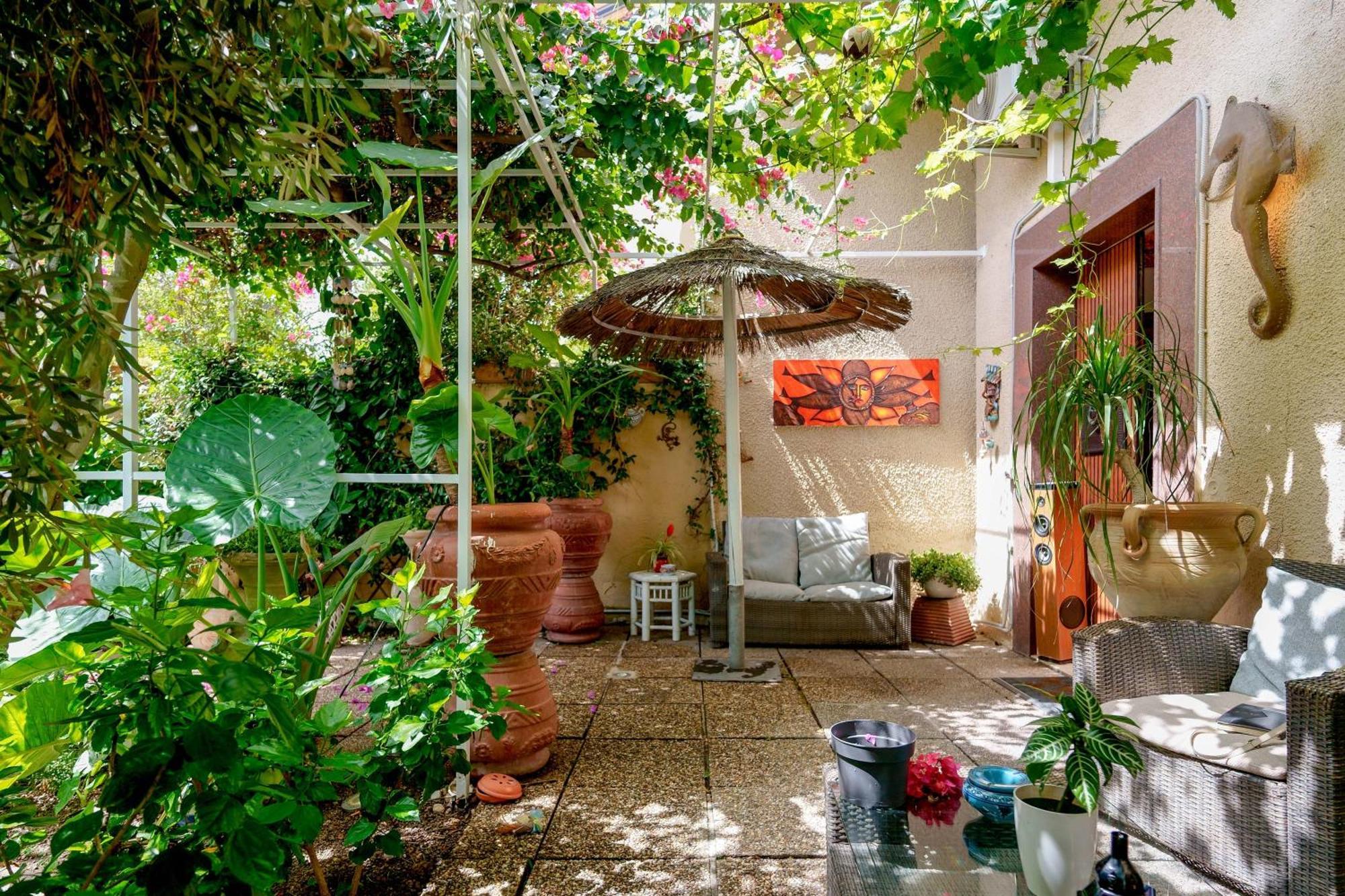 Villabeachcity Guesthouse 칼리아리 외부 사진