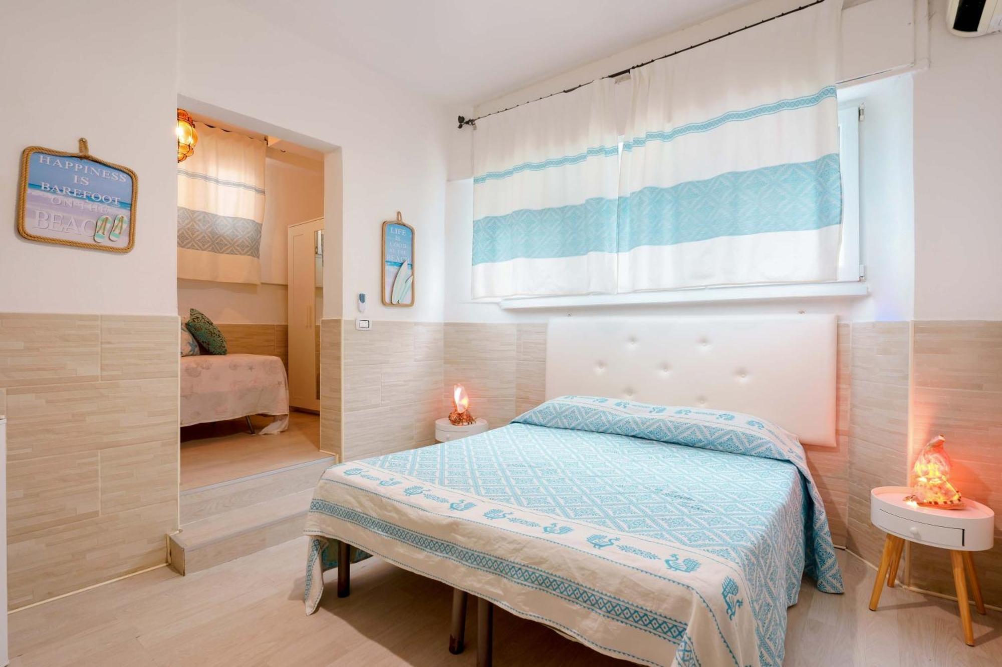 Villabeachcity Guesthouse 칼리아리 외부 사진