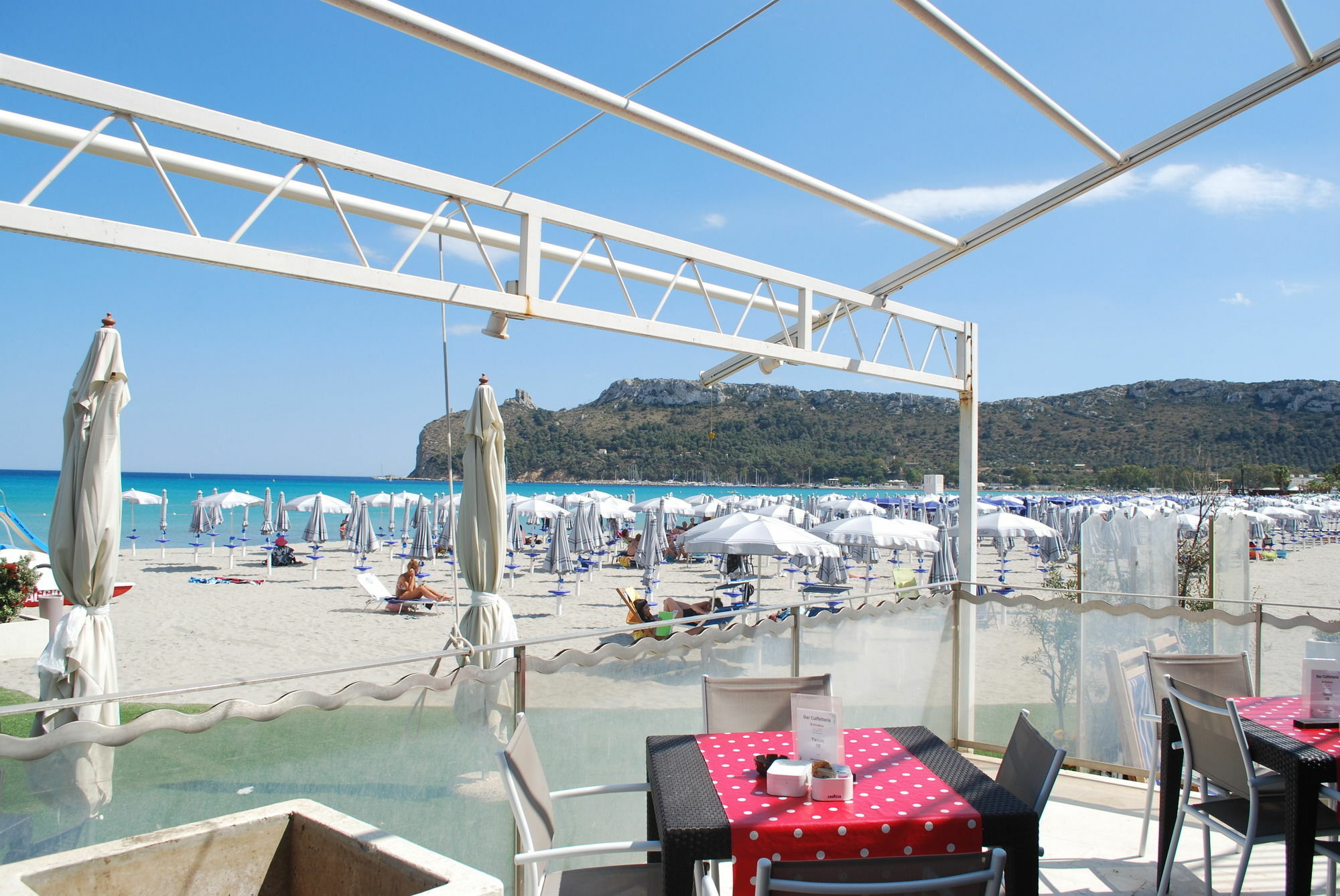 Villabeachcity Guesthouse 칼리아리 외부 사진